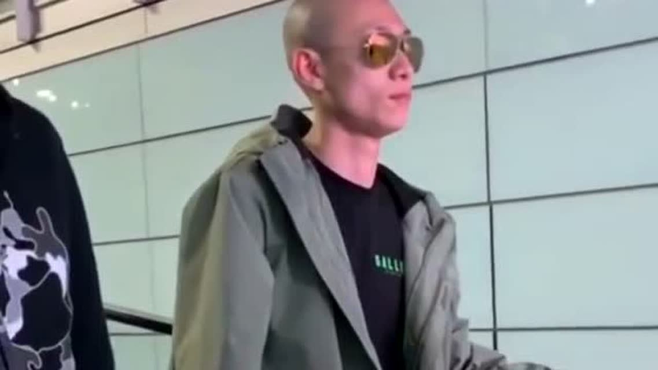 张一山新发型亮相,引领时尚潮流成新标杆