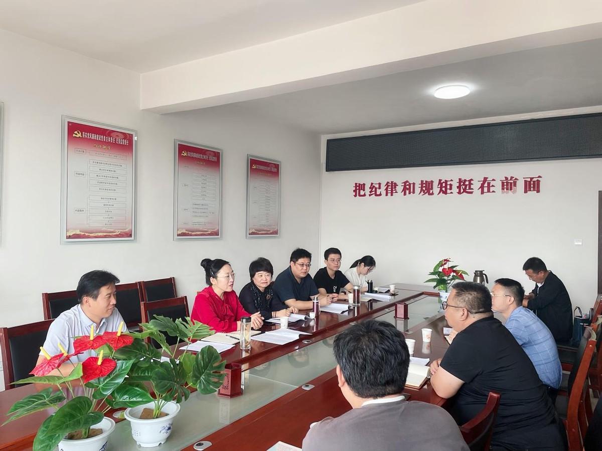 最新政策理论下的独特小巷探秘，隐藏特色小店的奇遇