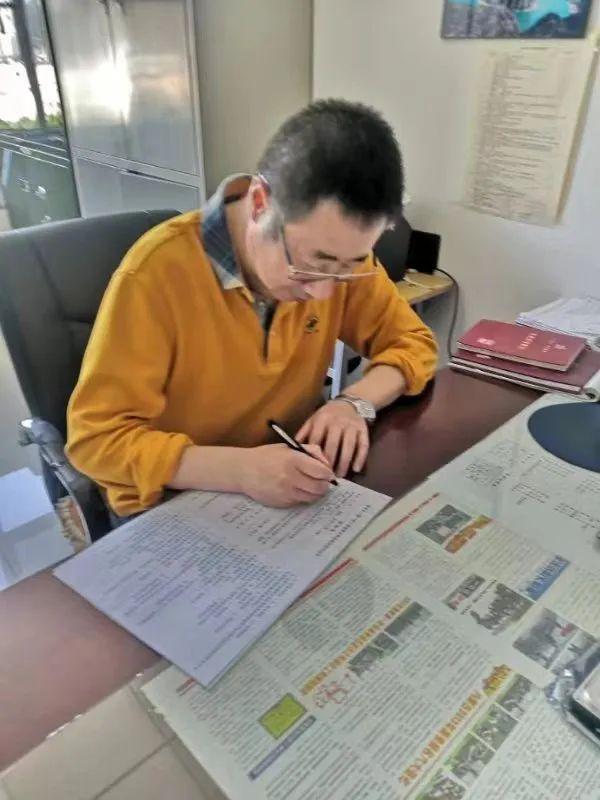 最新政策理论下的独特小巷探秘，隐藏特色小店的奇遇