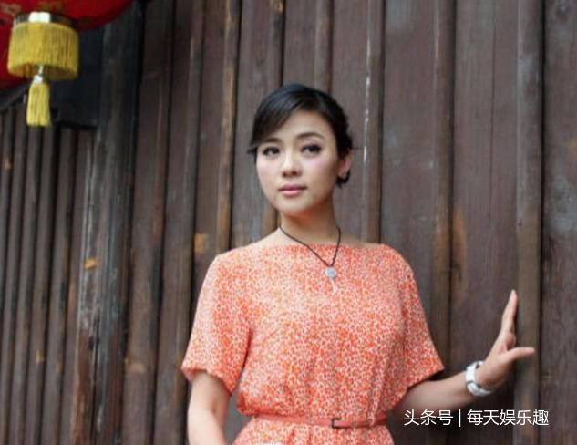 香港电影演员陈思思,香港电影演员陈思思的日常故事，爱与陪伴的温馨时光