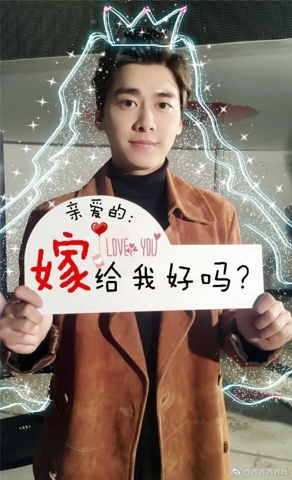 明星的日常，爱与陪伴的温馨时光记录