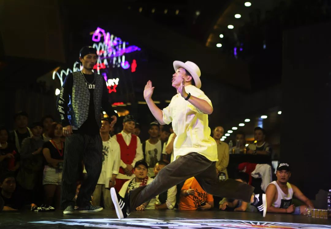 最新街舞歌曲，潮流文化的多维探析