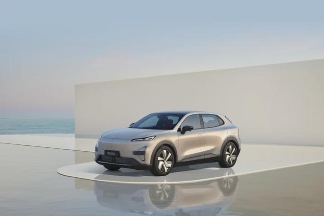 科技重塑驾驶体验，最新车闻引领未来出行新潮流